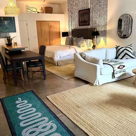 Casa Tua Spacious Design Loft Railyard District Soaking Tub * Santa Fe