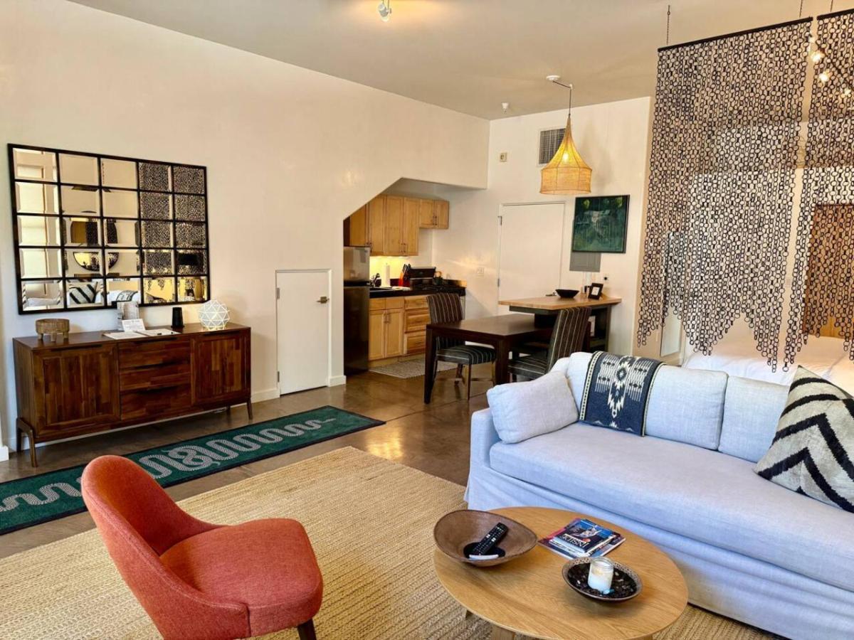 Holiday home Casa Tua Spacious Design Loft Railyard District Soaking Tub Santa Fe